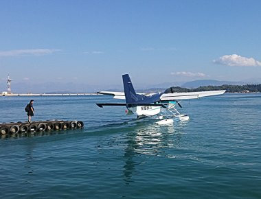 Επιτυχία για τις πρώτες δοκιμαστικές πτήσεις 10θέσιων υδροπλάνων στην Κέρκυρα